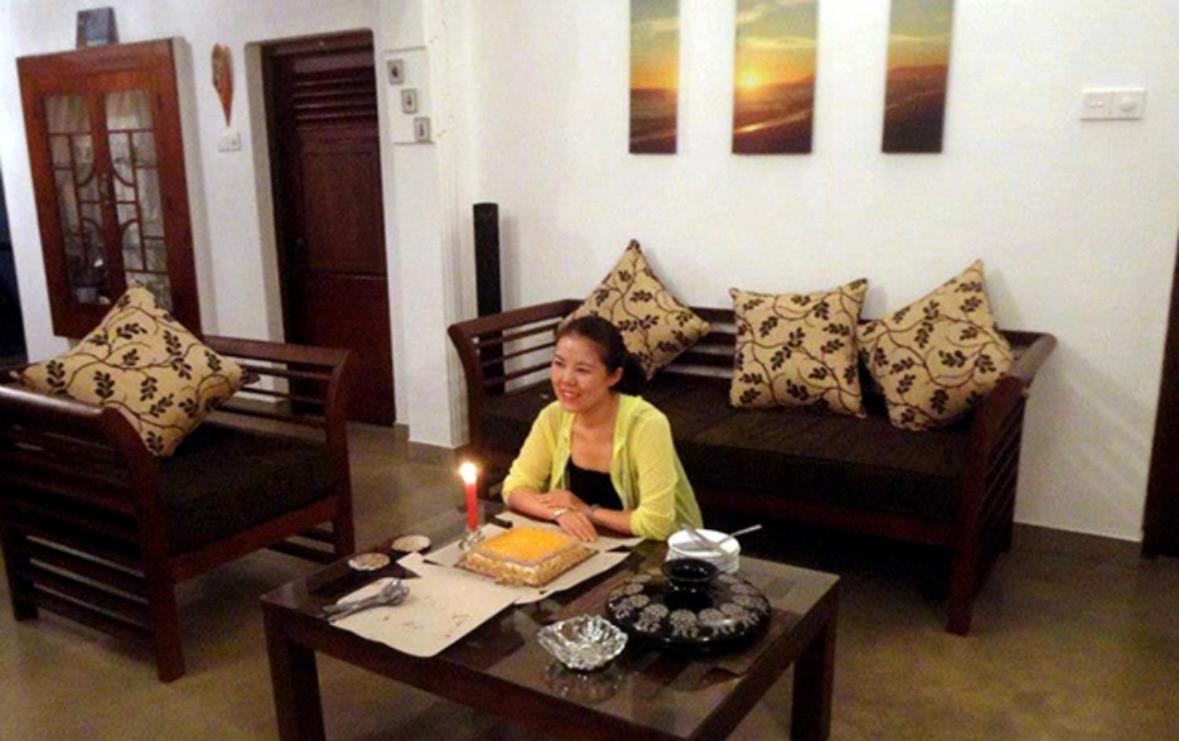 Dions Guest House Negombo Luaran gambar