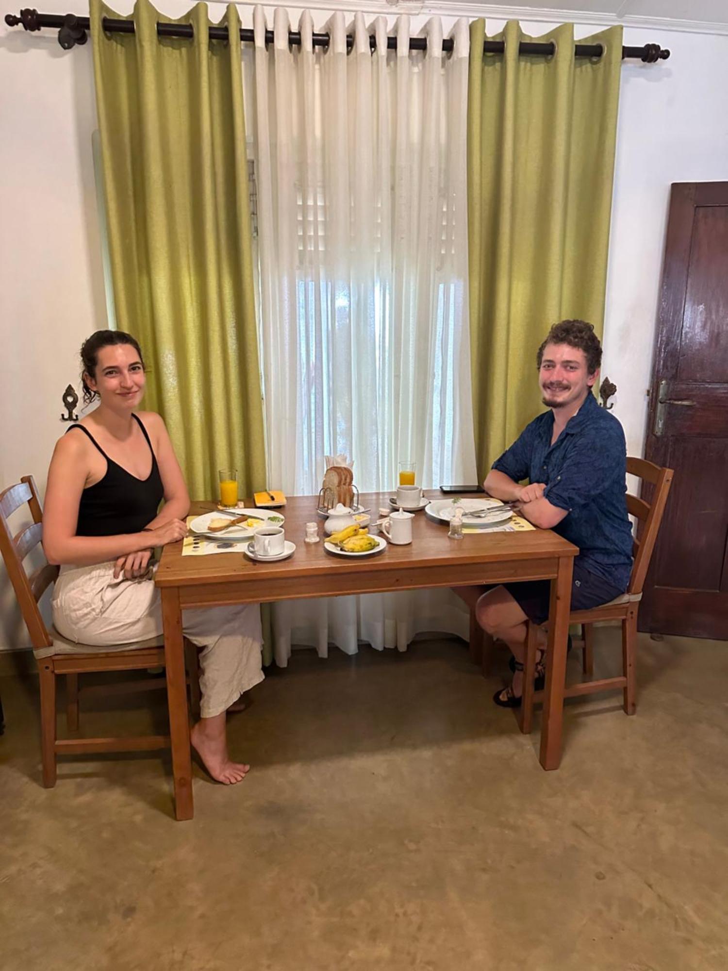 Dions Guest House Negombo Luaran gambar